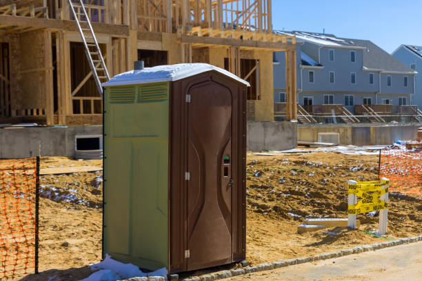 Best Porta potty delivery and setup  in New Albany, MS